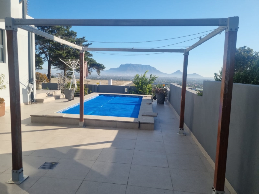 3 Bedroom Property for Sale in Baronetcy Estate Western Cape